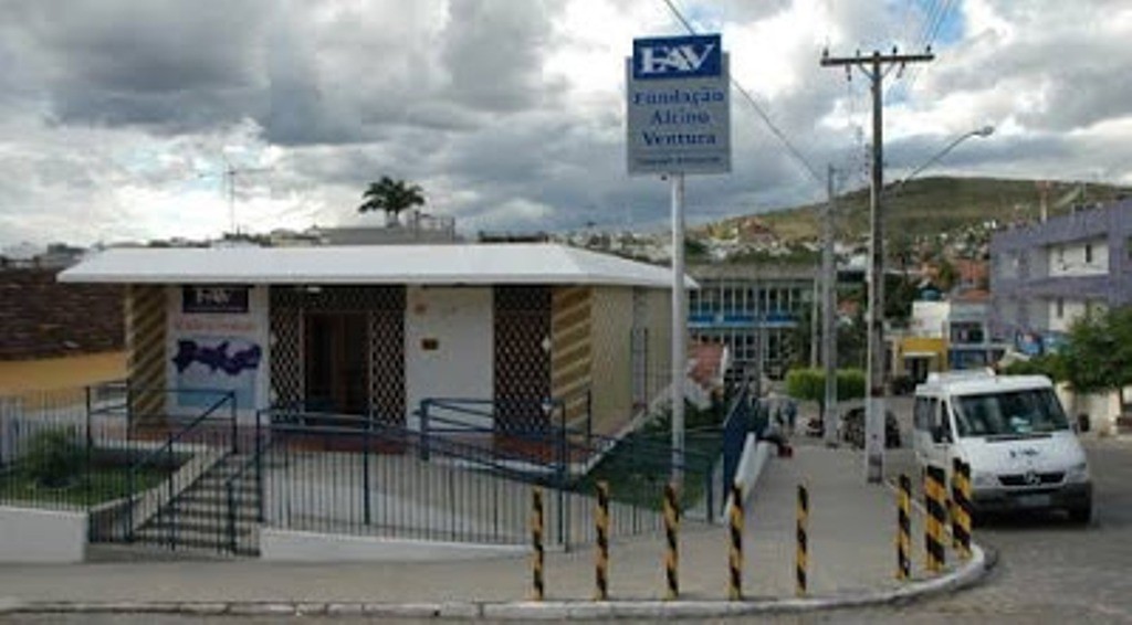 Prédio da Fundação Altino Ventura, em Arcoverde