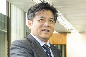 EMBAIXADOR LI