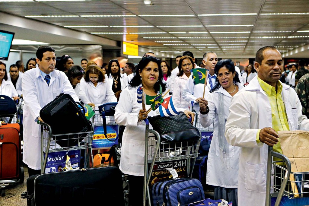 Médicos retornando para Cuba