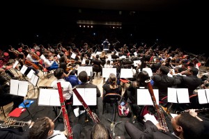 OCCMC ORQUESTRA CRIANÇA CIDADÃ MENINOS DO COQUE