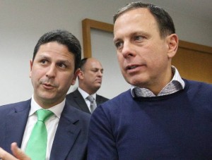01 06 DORIA COM BRUNO 1