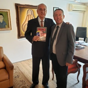 Marcelo Mesquita em visita ao empresáraio J C Gontijo, de Brasí9lia (DF)
